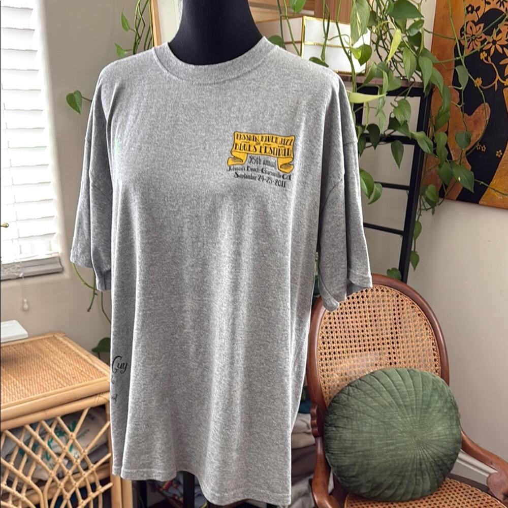 2011 Russian River Jazz & Blues Festival Johnson’s Beach Gray T-Shirt
